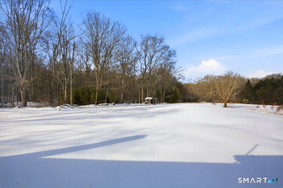 152 Mystic Road North Stonington, CT 06359 - Photo 24 of 28