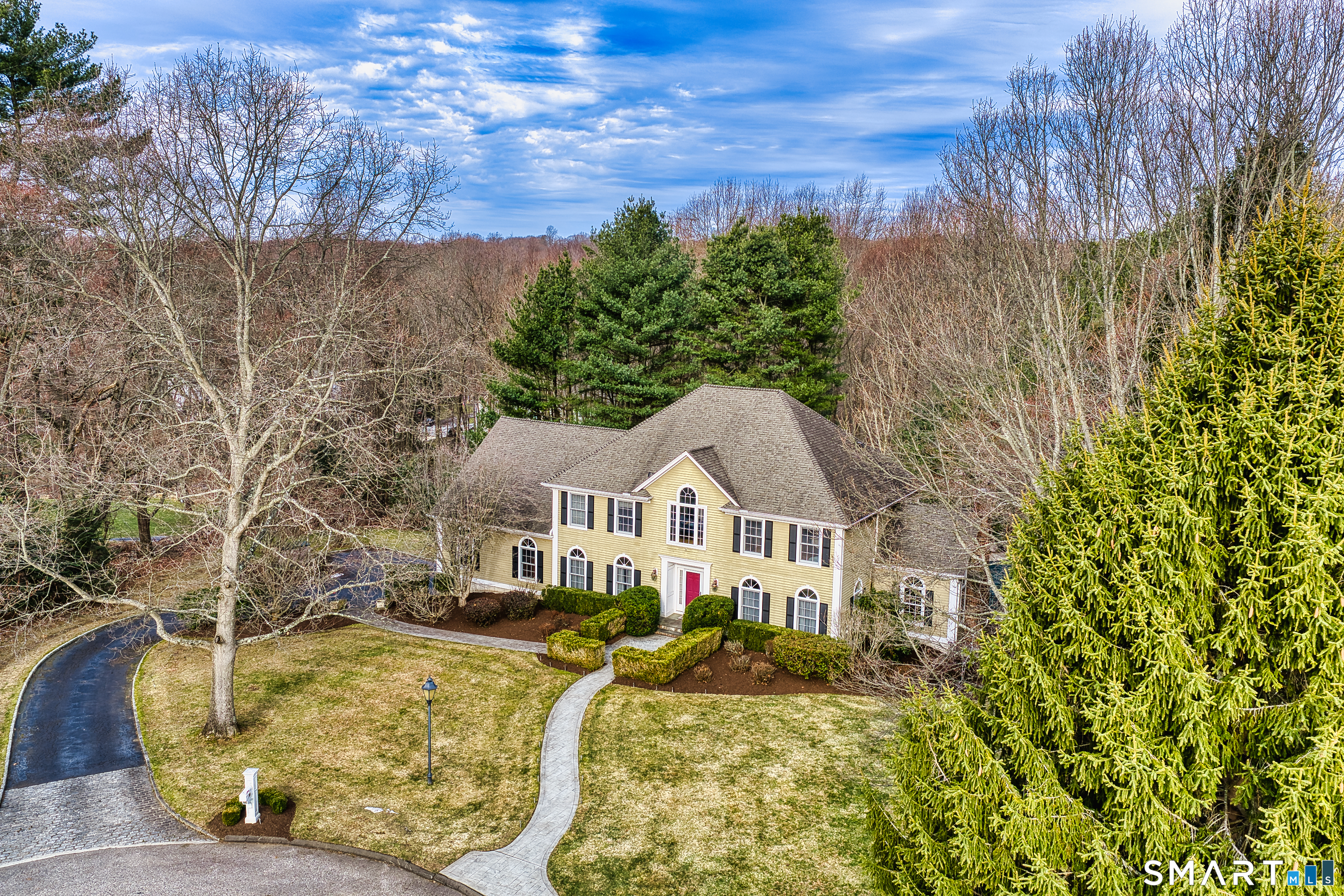 111 Stones Throw Trumbull, CT 06611 - Photo 2 of 47