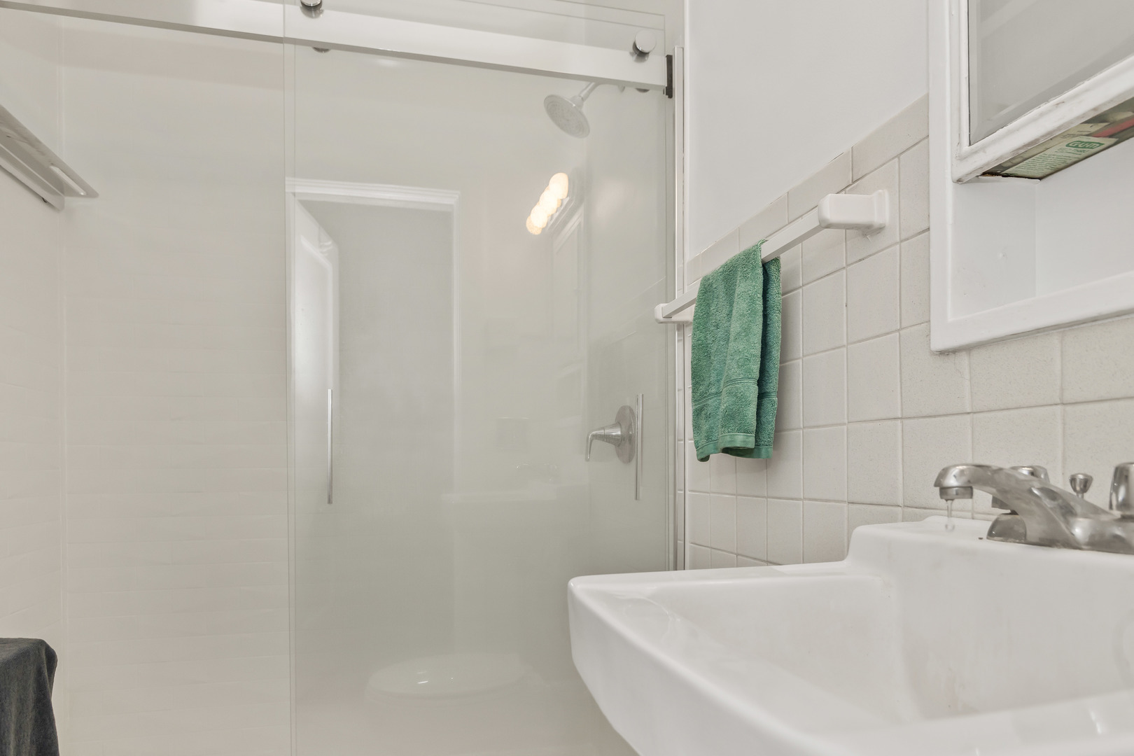 222 East Chestnut Street, Unit 3D Chicago, IL 60611 - Photo 18 of 20