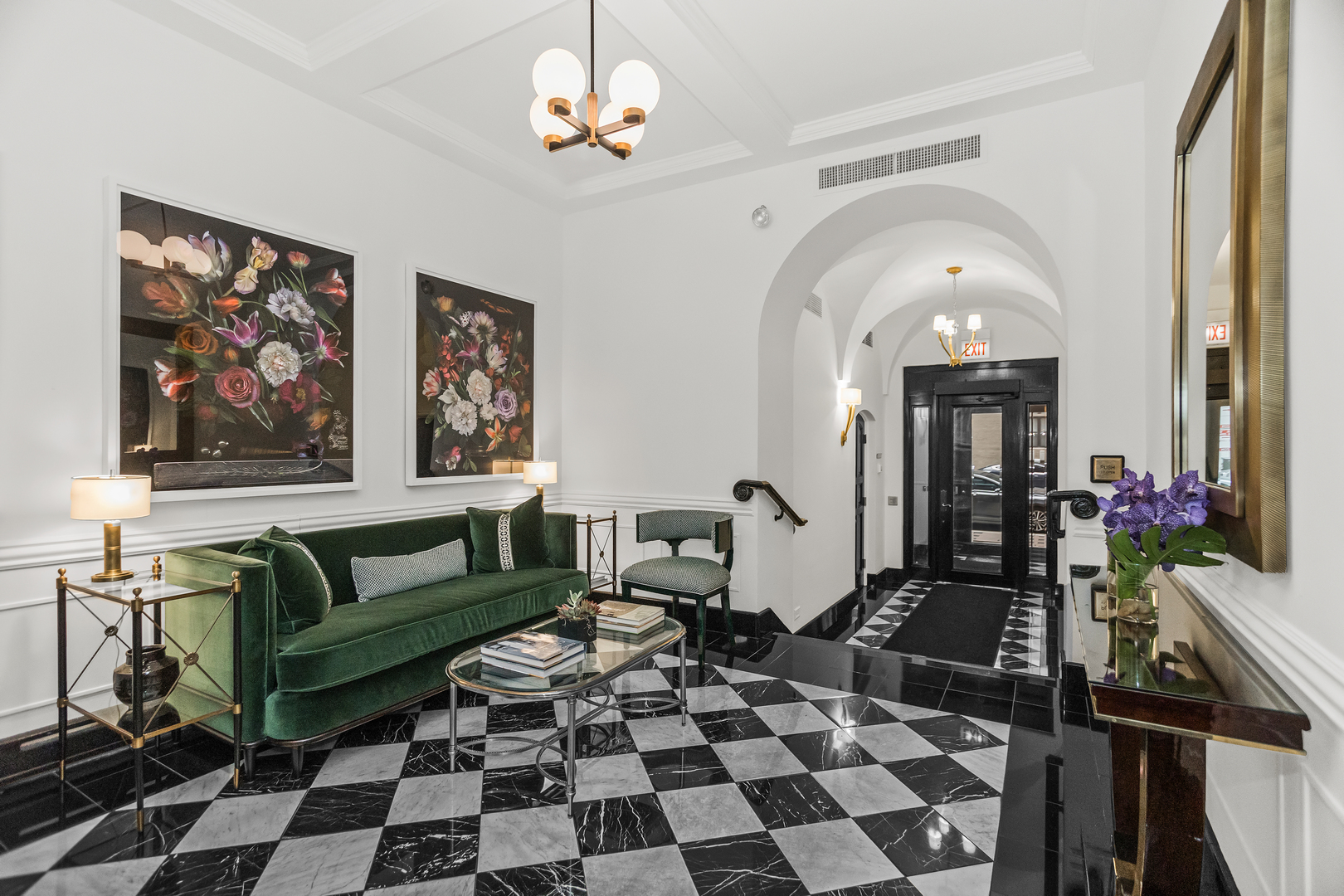 222 East Chestnut Street, Unit 3D Chicago, IL 60611 - Photo 2 of 20