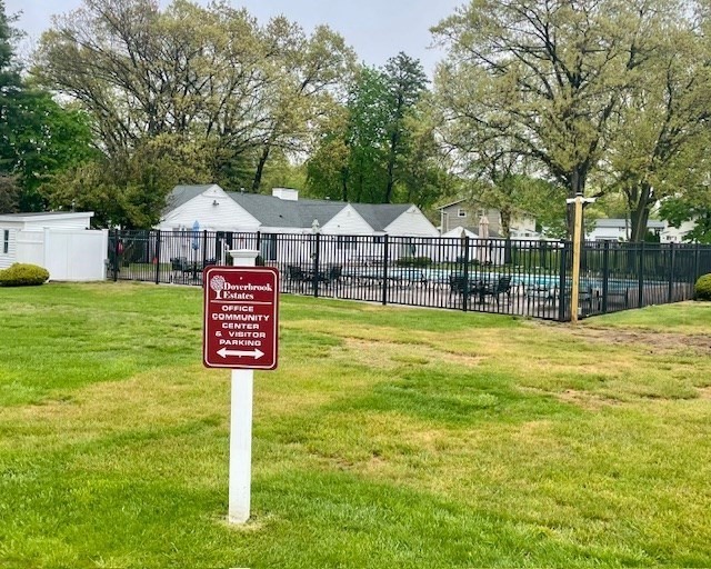 45 Horseshoe Drive, Unit 45 Chicopee, MA 01022 - Photo 27 of 31 a house with swimming pool in front of it