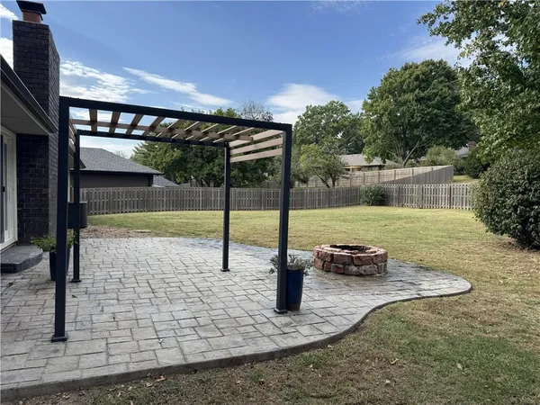 $369,000 | 4709 Brookwood Terrace, St. Joseph, MO 64506