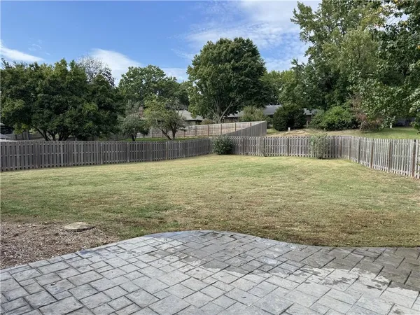 $369,000 | 4709 Brookwood Terrace, St. Joseph, MO 64506