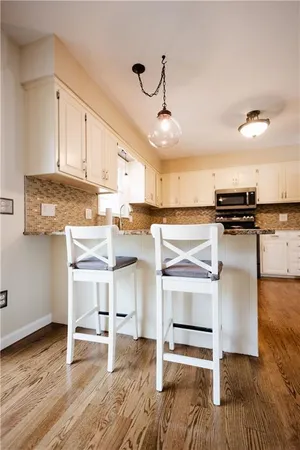 $369,000 | 4709 Brookwood Terrace, St. Joseph, MO 64506