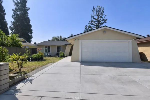 $930,000 | 1912 East Clifpark Way, Anaheim, CA 92805