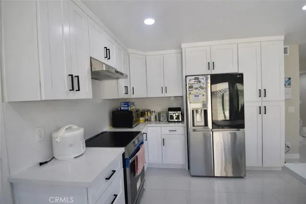 $930,000 | 1912 East Clifpark Way, Anaheim, CA 92805