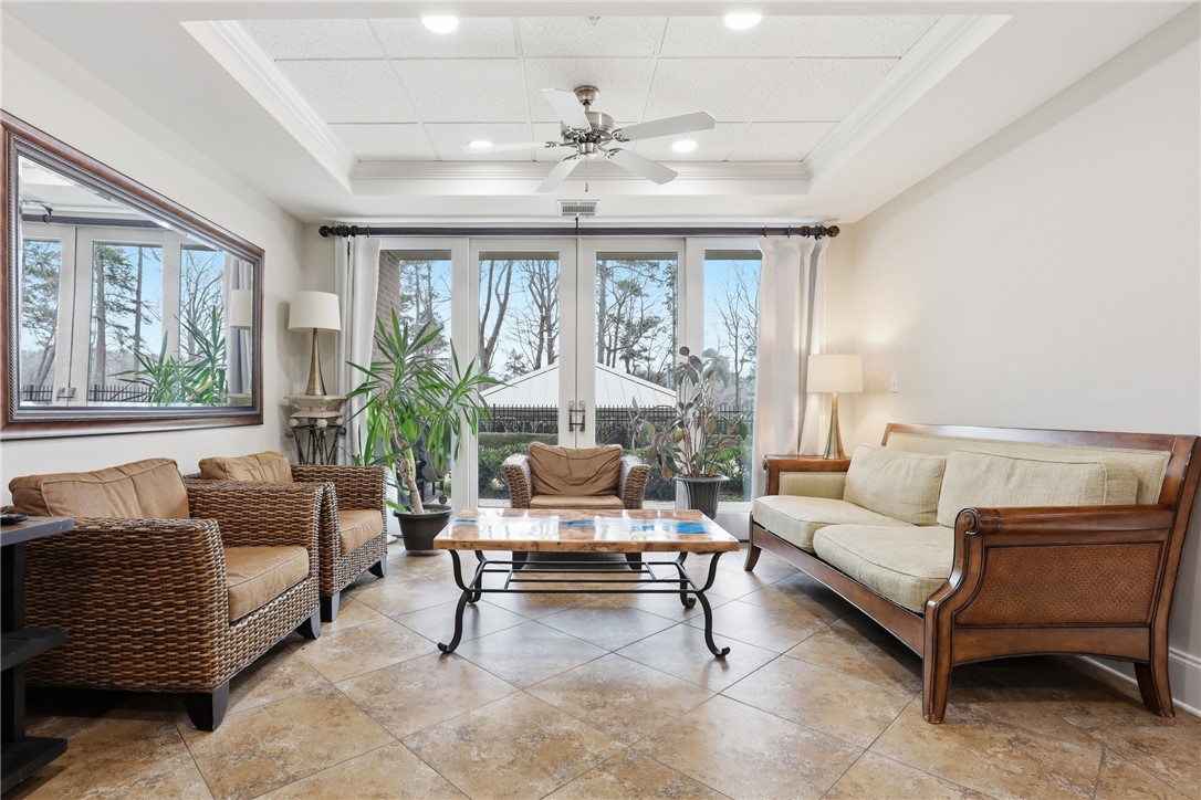 207 Watermarke Lane Anderson, SC 29625 - Photo 38 of 48 Club House Sitting Area