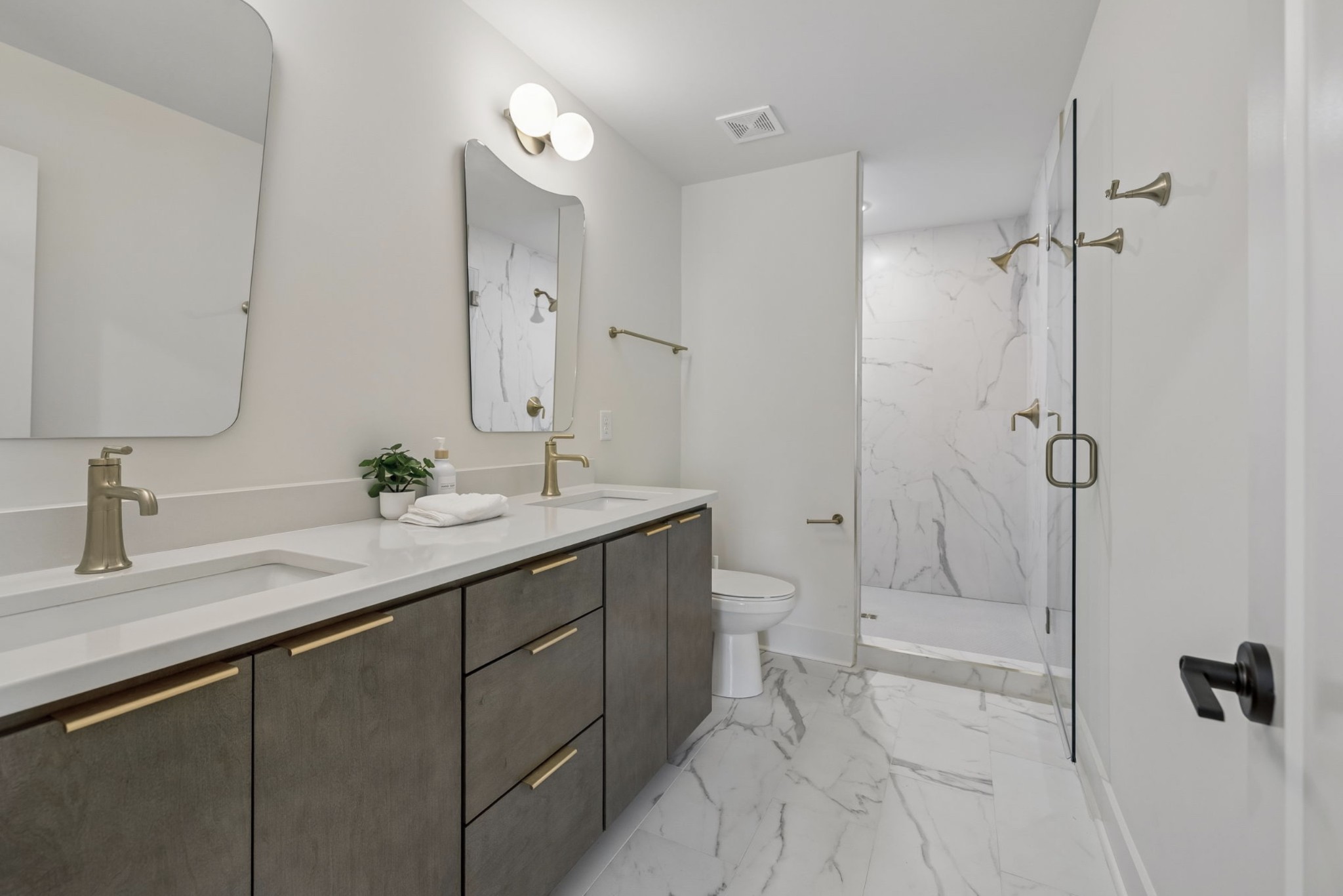 542 B Rosedale Avenue, Unit 9 Nashville, TN 37211 - Photo 15 of 35