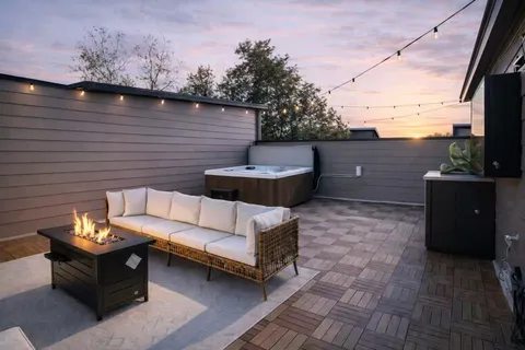 $1,350,037 | 542 B Rosedale Avenue, Unit 9, Nashville, TN 37211