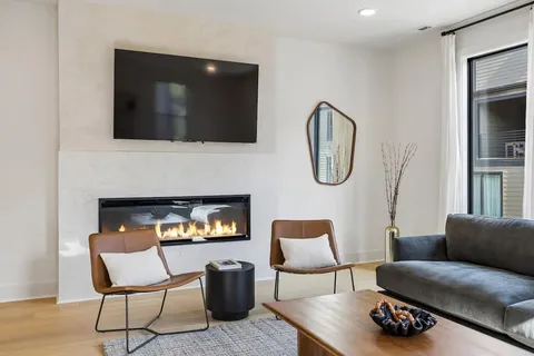$1,350,037 | 542 B Rosedale Avenue, Unit 9, Nashville, TN 37211