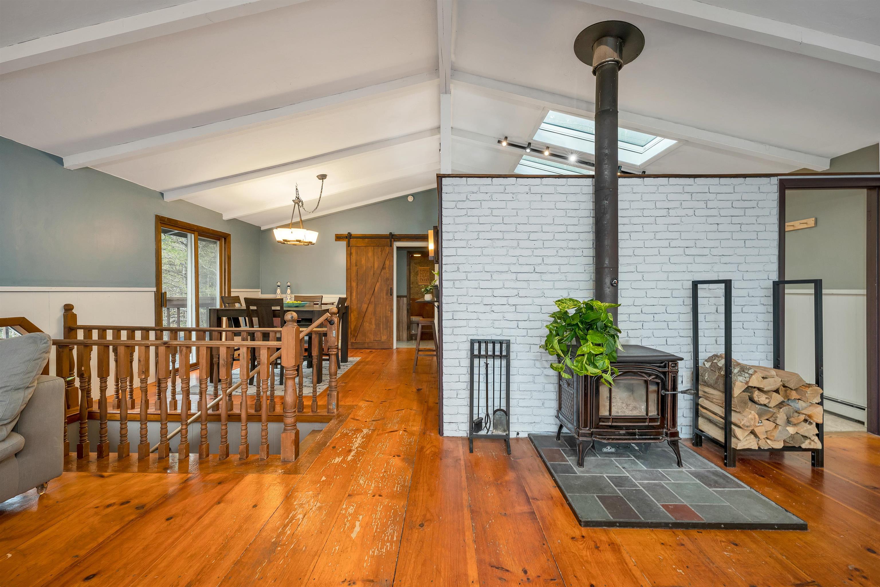 147 Mountain Drive Gilford, NH 03249 - Photo 11 of 40