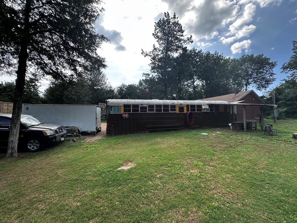 9428 Rolling Acres Road Tool, TX 75143 - Photo 5 of 13