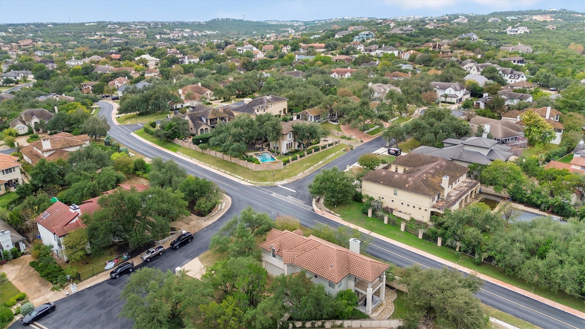6 Monarch Oaks Lane Austin, TX 78738 - Photo 35 of 40 Aerial view of residential area