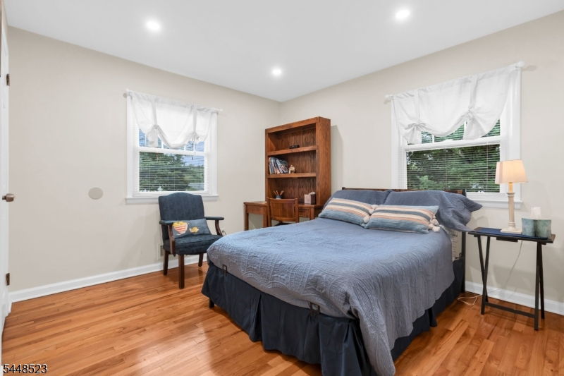 946 Country Club Road Bridgewater, NJ 08807 - Photo 29 of 44