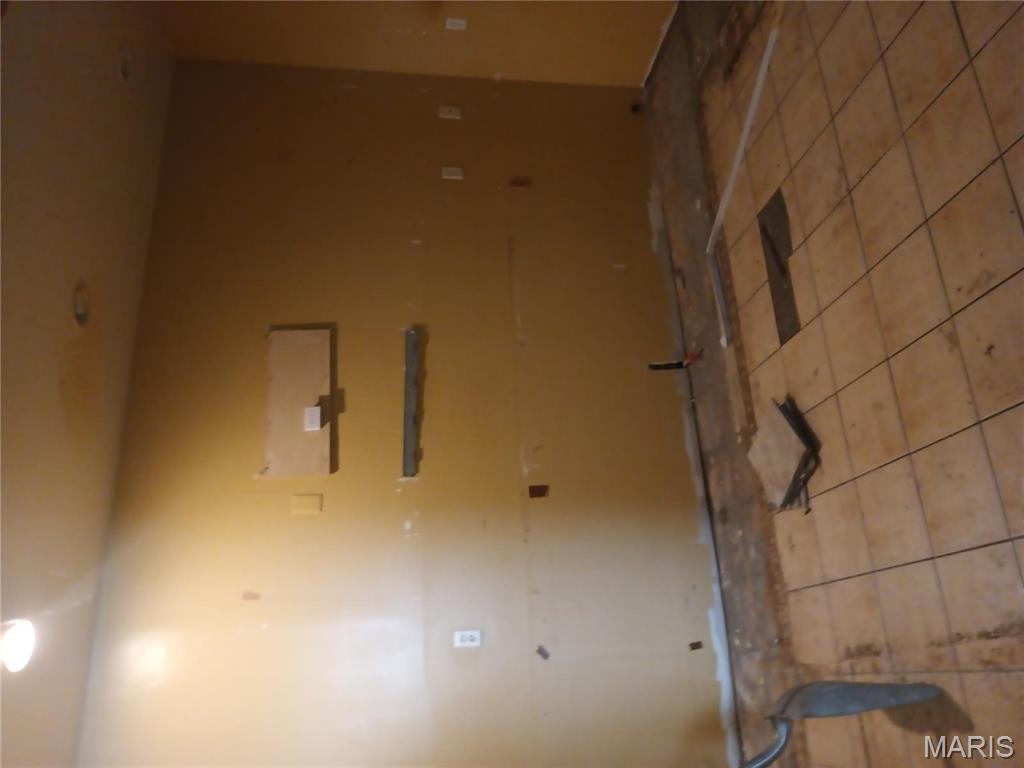 5531 Clemens Avenue St. Louis, MO 63112 - Photo 13 of 58