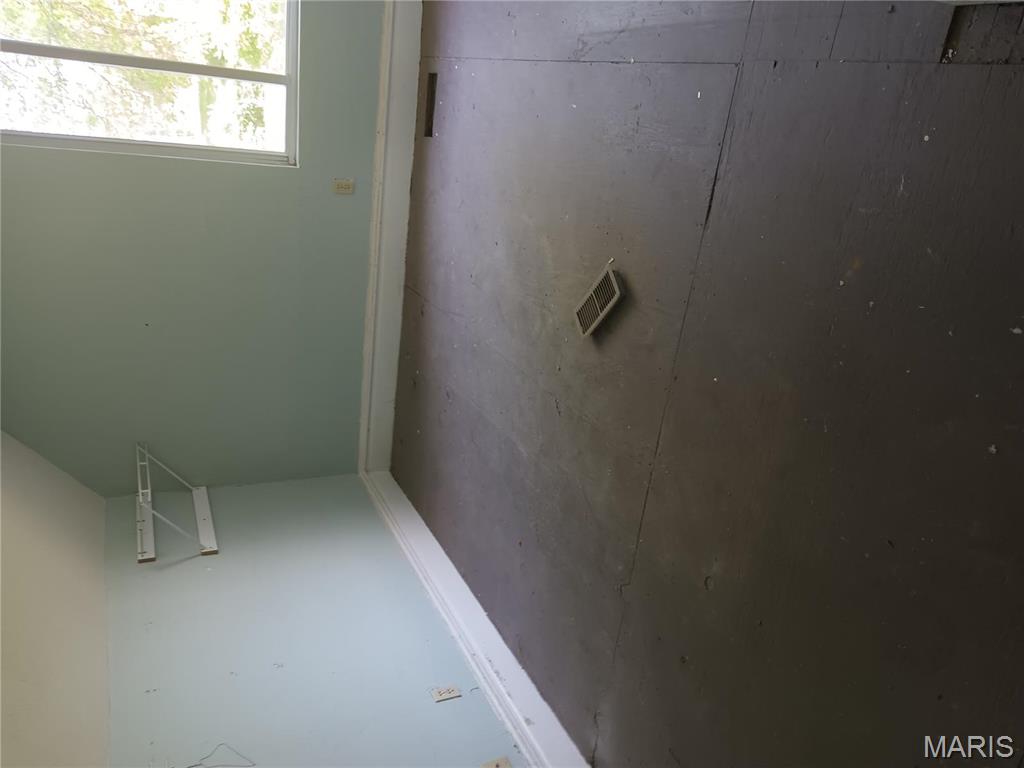 5531 Clemens Avenue St. Louis, MO 63112 - Photo 40 of 58