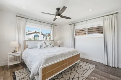 $1,450,000 | 130 Cordova Walk, Long Beach, CA 90803