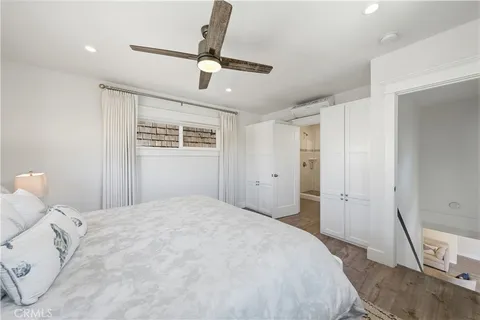 $1,450,000 | 130 Cordova Walk, Long Beach, CA 90803