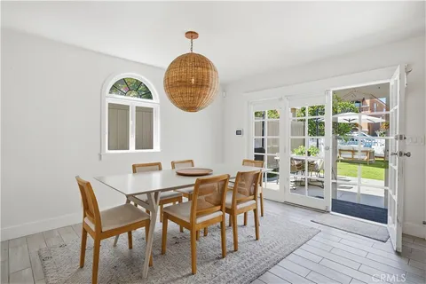 $1,450,000 | 130 Cordova Walk, Long Beach, CA 90803