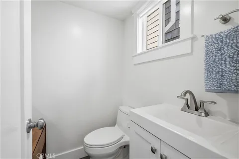 $1,450,000 | 130 Cordova Walk, Long Beach, CA 90803