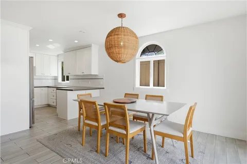 $1,450,000 | 130 Cordova Walk, Long Beach, CA 90803