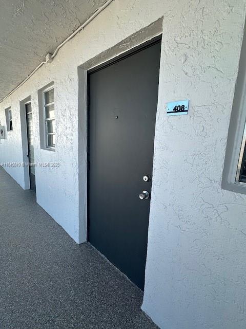 Kendale Lakes Miami, FL 33183 - Photo 4 of 19 a view of storage