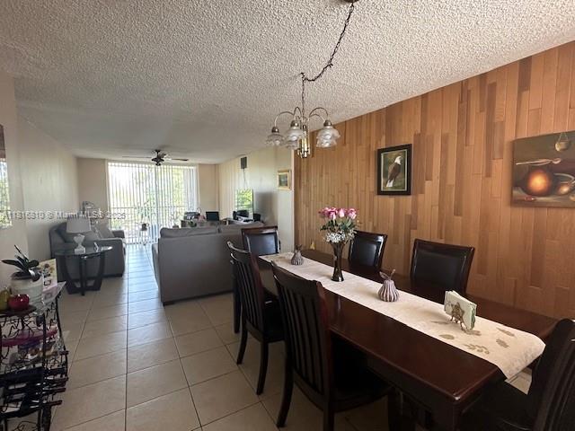 Kendale Lakes Miami, FL 33183 - Photo 7 of 19 a view of a dining room with furniture
