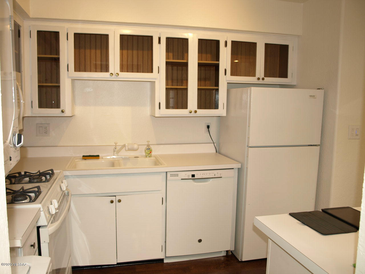 3750 North Country Club Road, Unit 25 Tucson, AZ 85716 - Photo 7 of 25