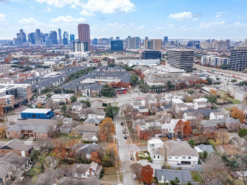 2802 Lee Street Dallas, TX 75206 - Photo 36 of 40 a view of a city
