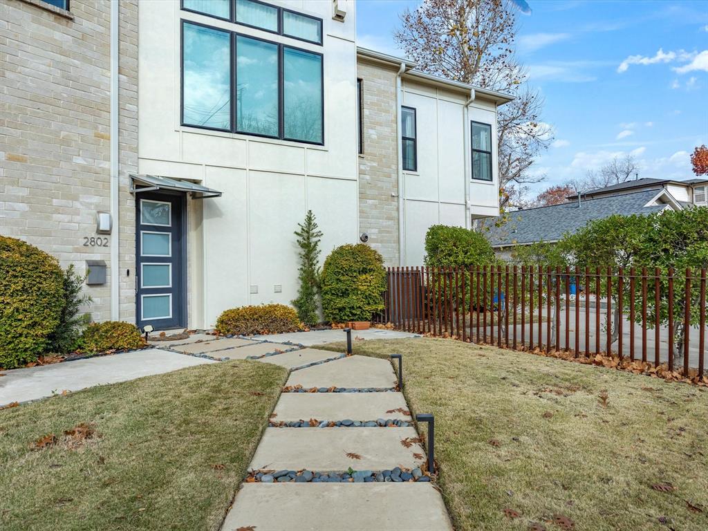 2802 Lee Street Dallas, TX 75206 - Photo 6 of 40 a side view of a house