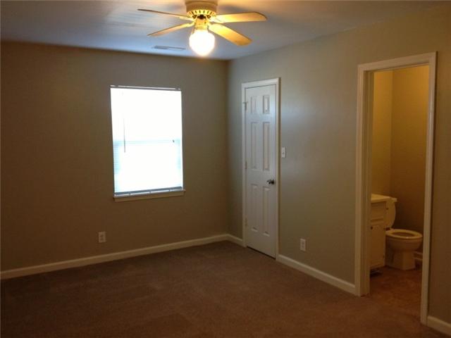 923 State Line Road Oak Grove, KY 42262 - Photo 4 of 8 Gallery Image 4