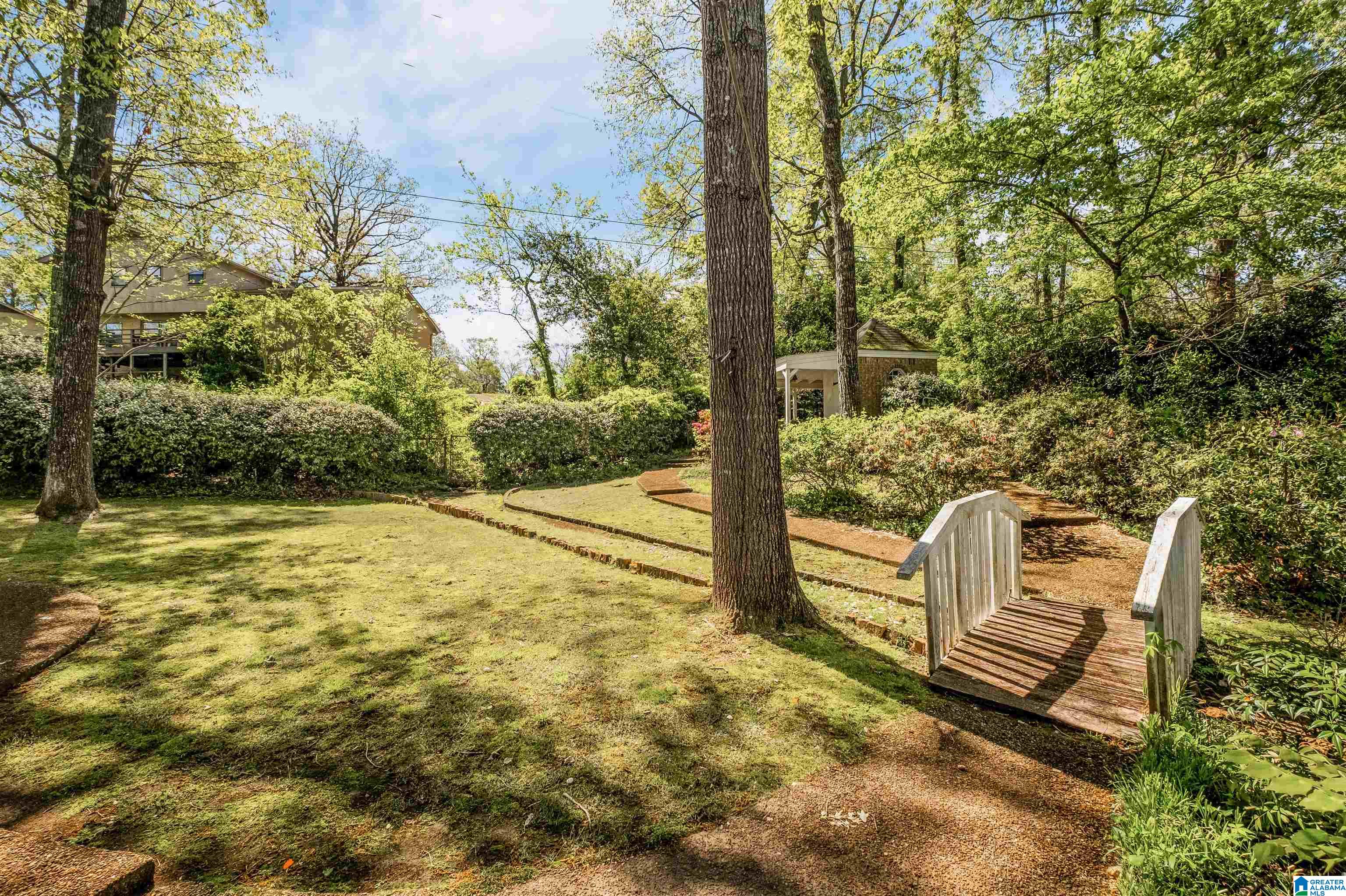 2221 Tal Brook Road Birmingham, AL 35216 - Photo 6 of 25
