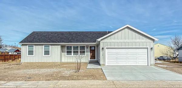$355,000 | 124 West Lincoln Street, Lyman, WY 82937