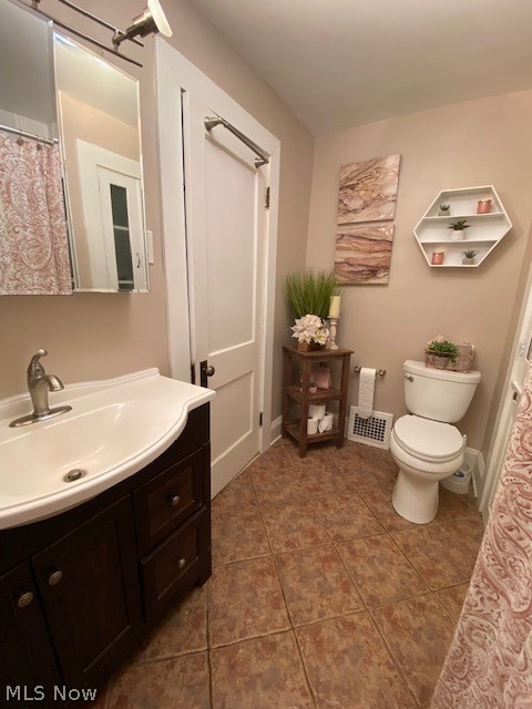 890 Beverly Road Cleveland Heights, OH 44121 - Photo 14 of 25 Master Bath