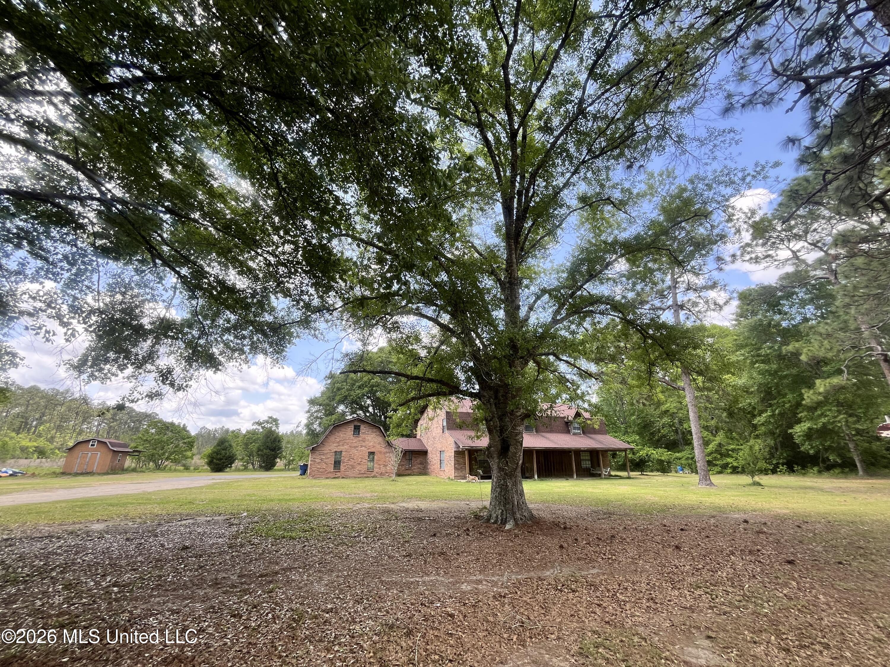 13111 Madia Hurd Road Moss Point, MS 39562 - Photo 2 of 38 IMG_8060