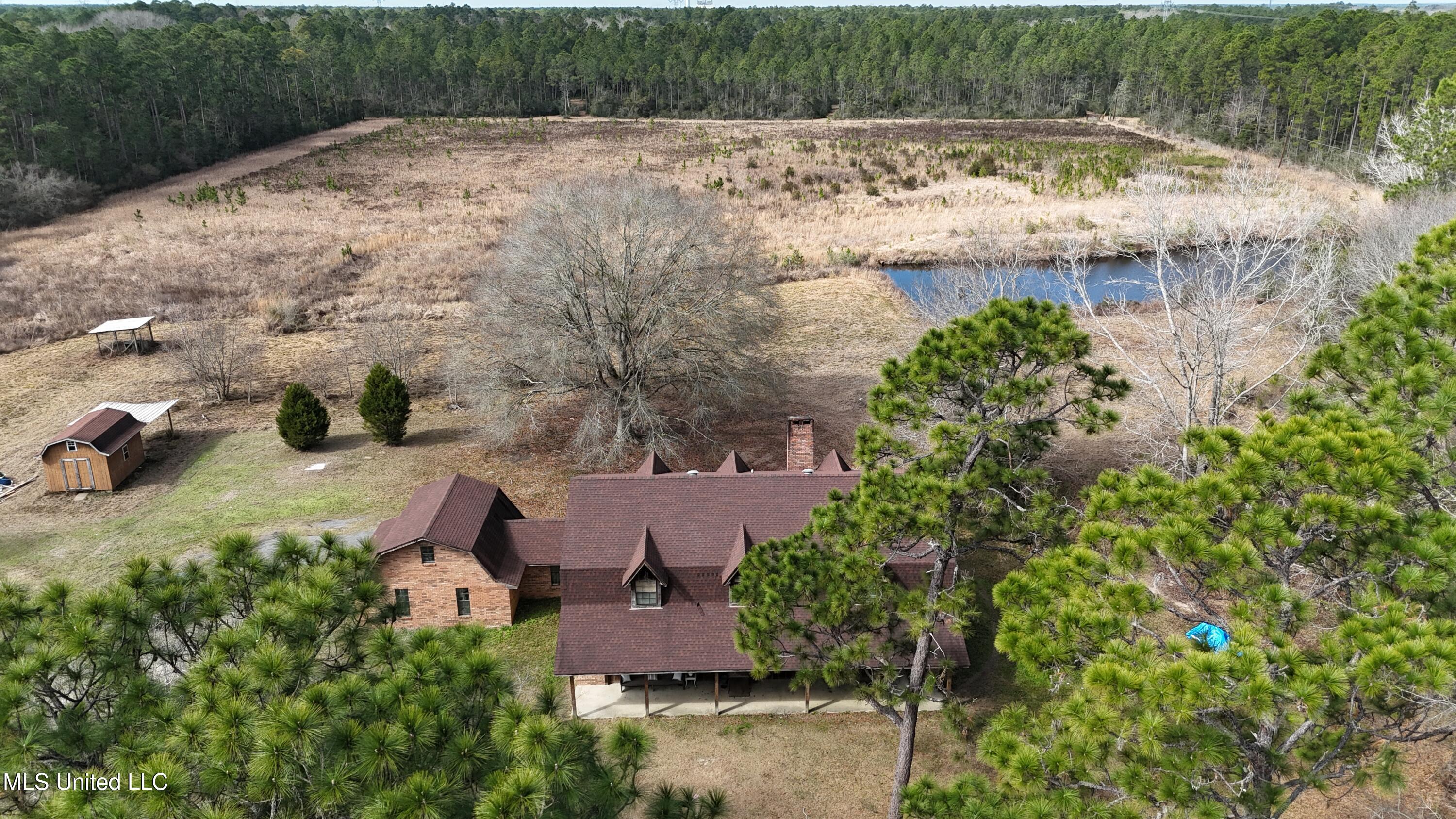 13111 Madia Hurd Road Moss Point, MS 39562 - Photo 5 of 31 dji_fly_20260217_110742_0052_17713718025