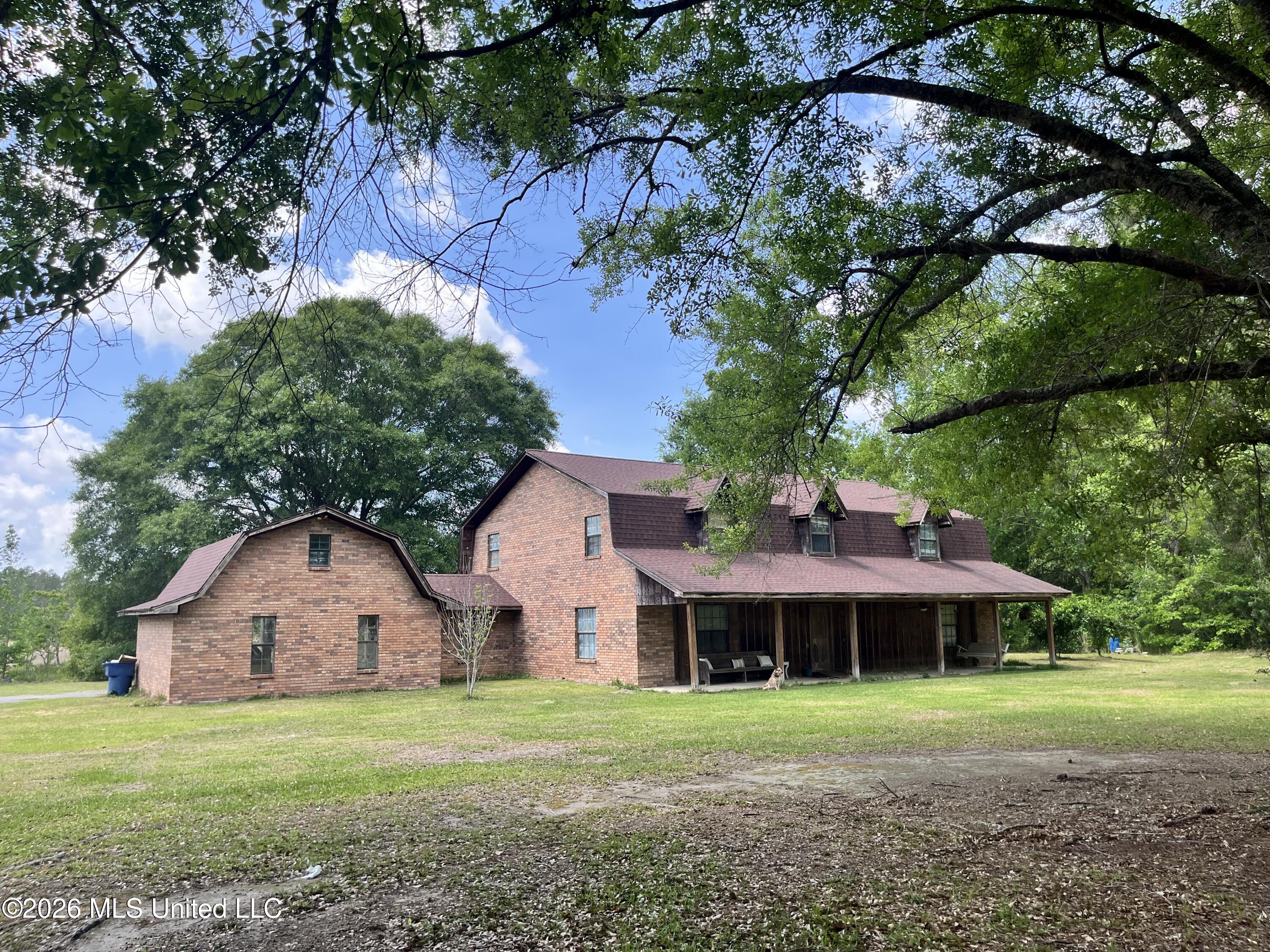 13111 Madia Hurd Road Moss Point, MS 39562 - Photo 5 of 38 IMG_8057