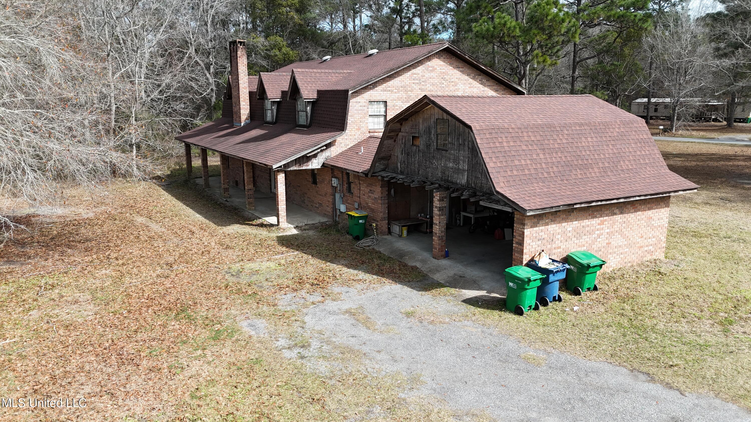 13111 Madia Hurd Road Moss Point, MS 39562 - Photo 6 of 31 dji_fly_20260217_111018_0058_17713717639