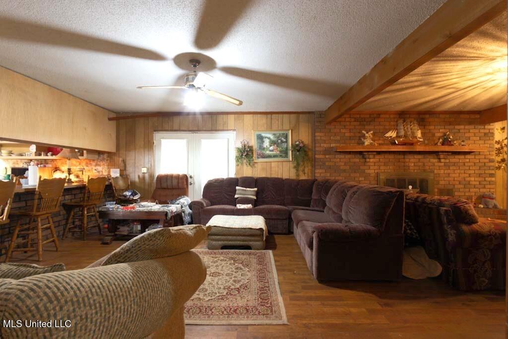 13111 Madia Hurd Road Moss Point, MS 39562 - Photo 10 of 31 IMG_5792