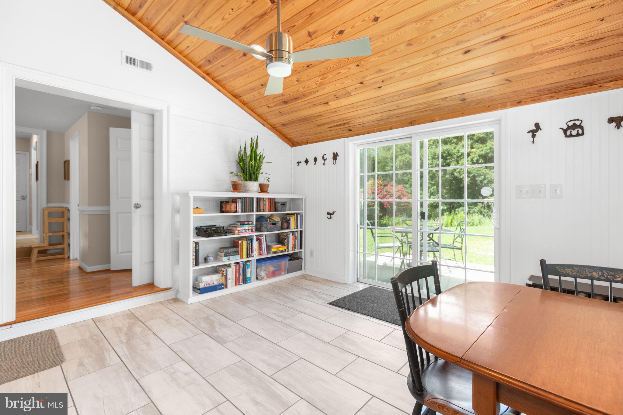 7228 Courthouse Road Spotsylvania, VA 22551 - Photo 10 of 63 Breakfast area