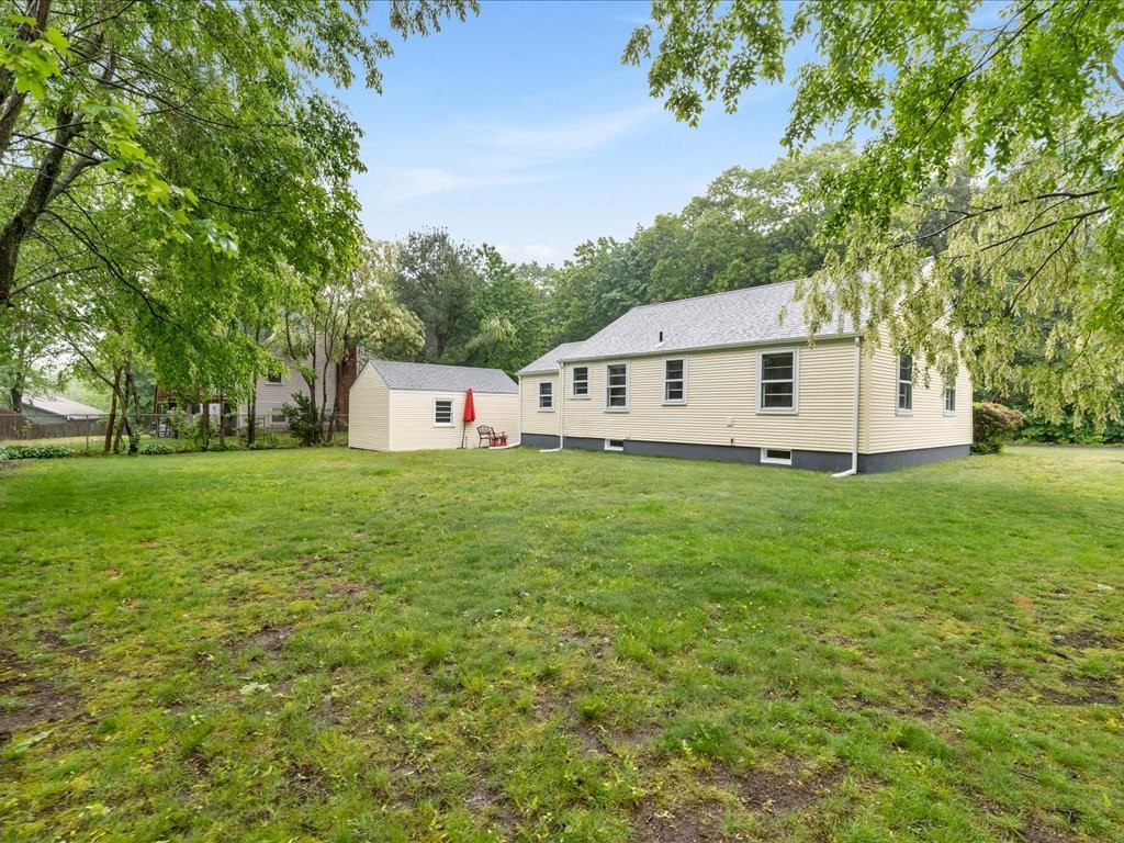 11 Overfield Road East Greenwich, RI 02818 - Photo 17 of 18 Gallery Image 17