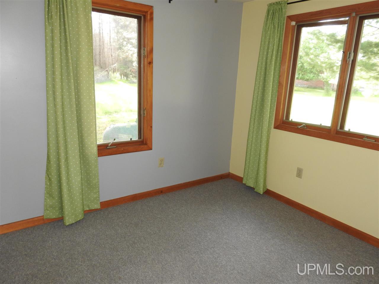 W8804 Merriman W Road Iron Mountain, MI 49801 - Photo 18 of 41