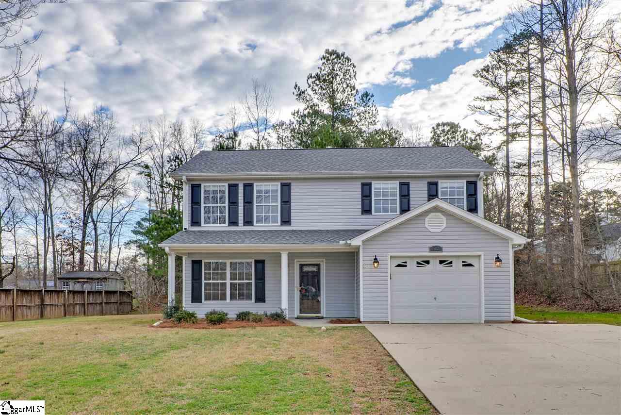 512 Garrett Street Fountain Inn, SC 29644 - Photo 1 of 25 2 Story House with 1 Car Garage on 1+ Acre.