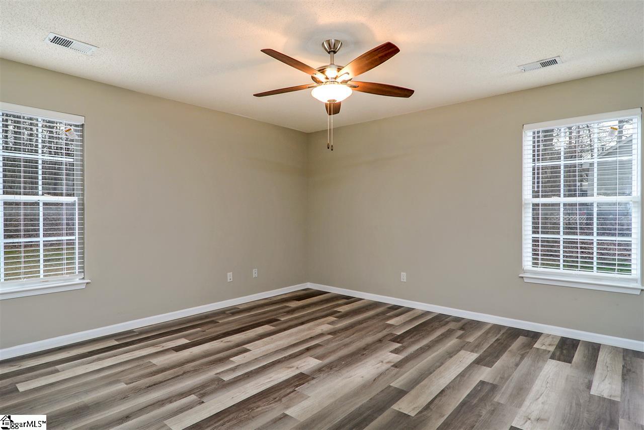 512 Garrett Street Fountain Inn, SC 29644 - Photo 12 of 25 Gallery Image 12