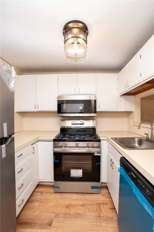 25 Sharon Street, Unit 2 Cranston, RI 02910 - Photo 2 of 25