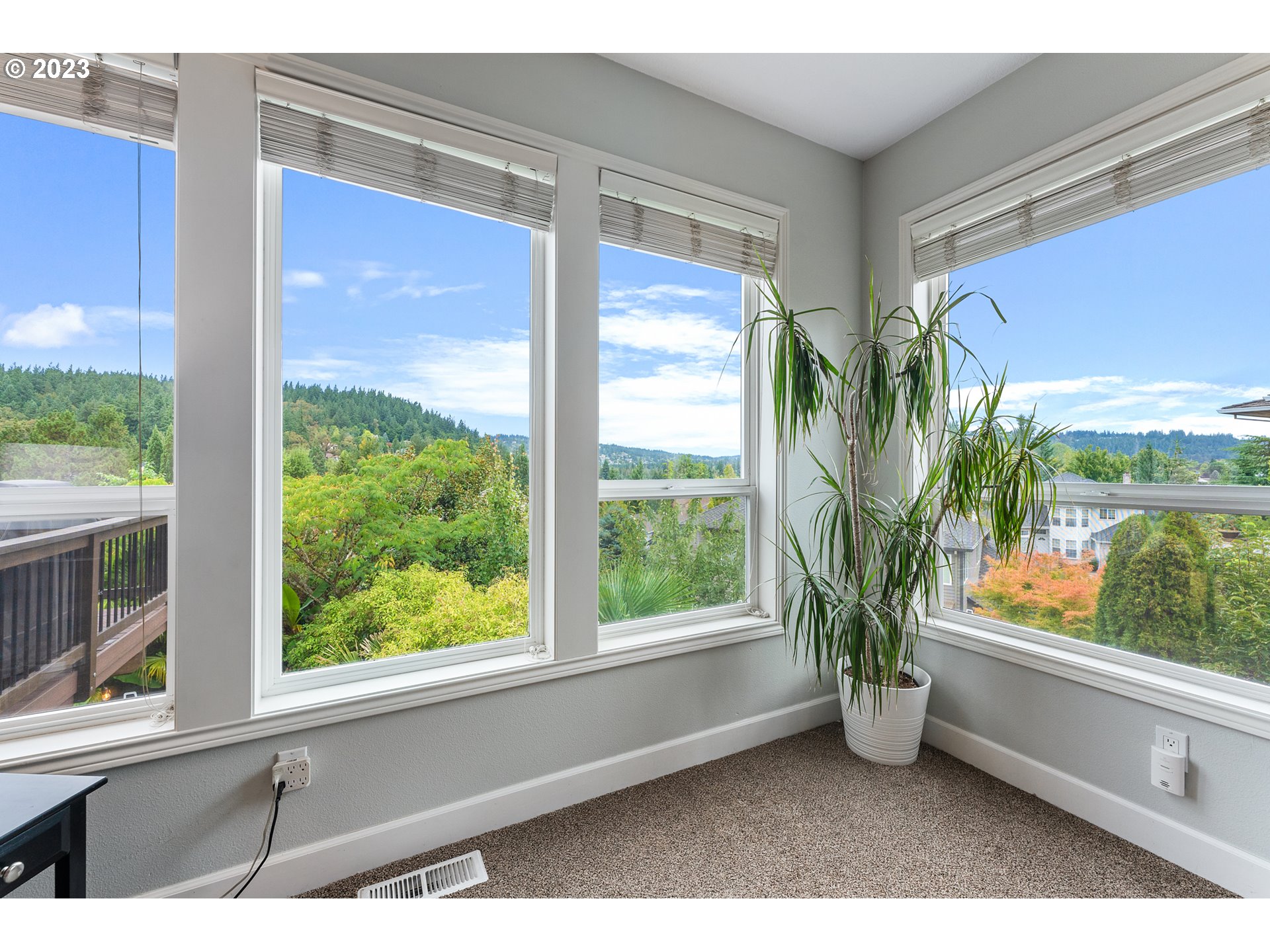 11561 Southeast Highland Loop Clackamas, OR 97015 - Photo 15 of 36 a view of window in the yard