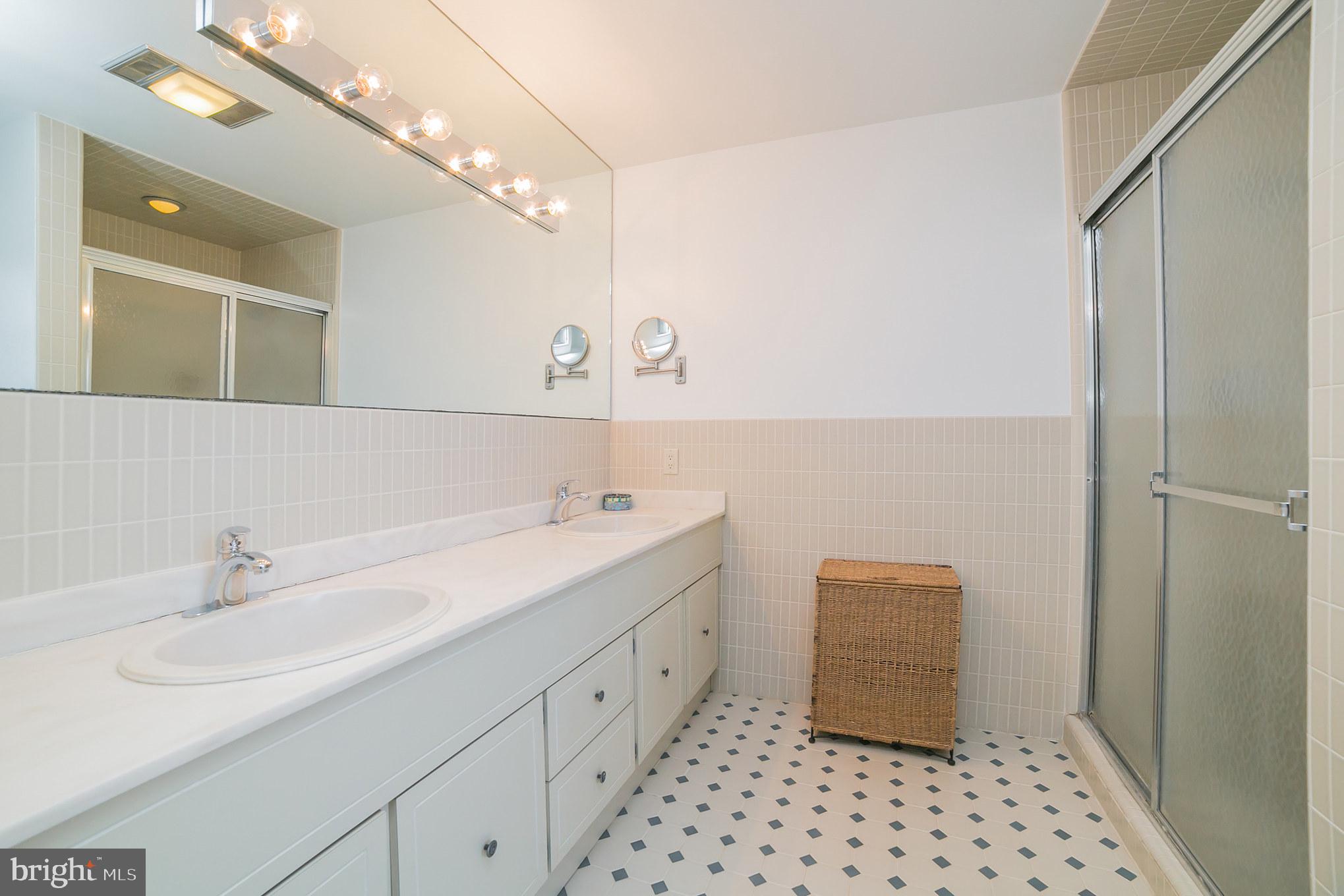 8080 Goshen Road Malvern, PA 19355 - Photo 22 of 51 Master Bathroom