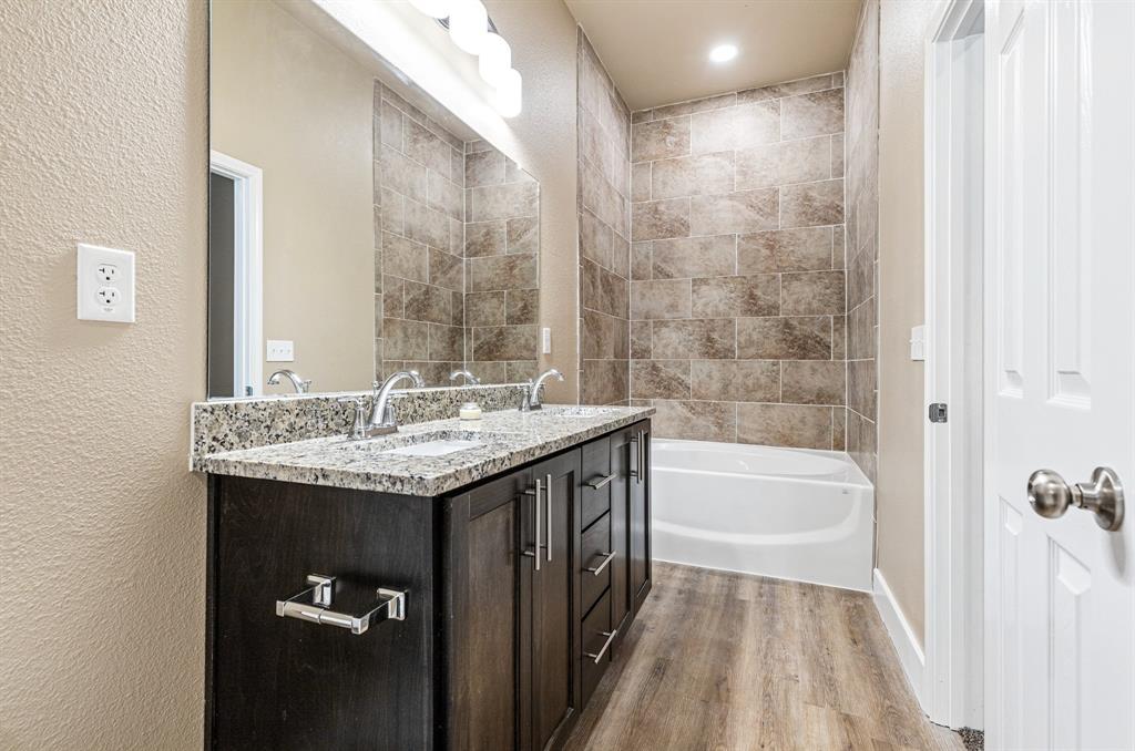 413 Henderson Street Bonham, TX 75418 - Photo 21 of 28