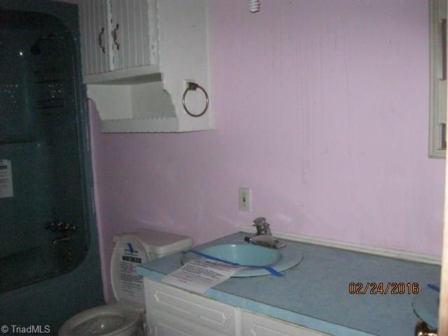 446 High Point Street Randleman, NC 27317 - Photo 8 of 15 Gallery Image 8