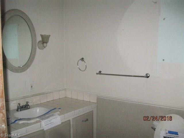 446 High Point Street Randleman, NC 27317 - Photo 10 of 15 Gallery Image 10